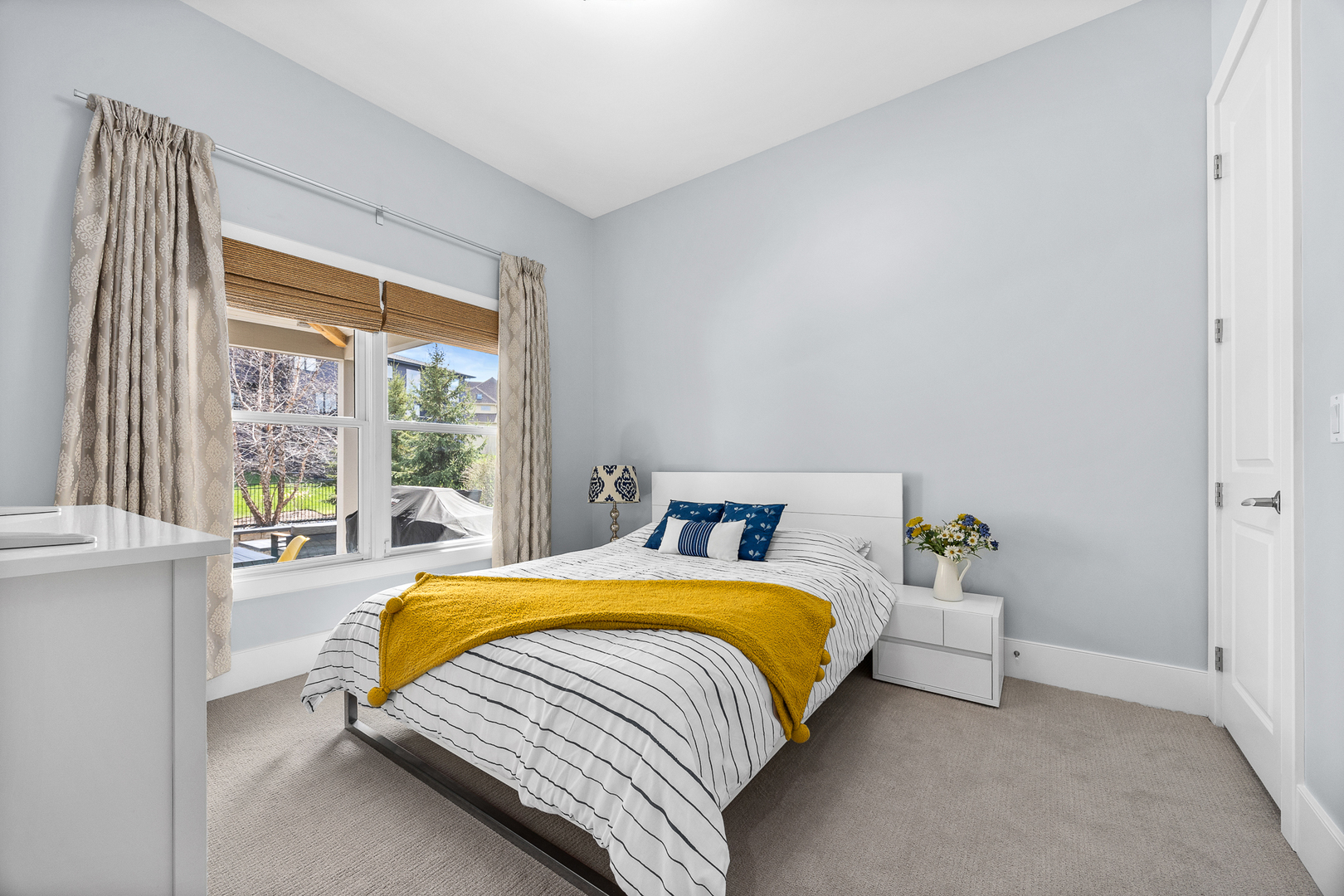 4328 Winterberry Avenue, Naperville, IL 60564