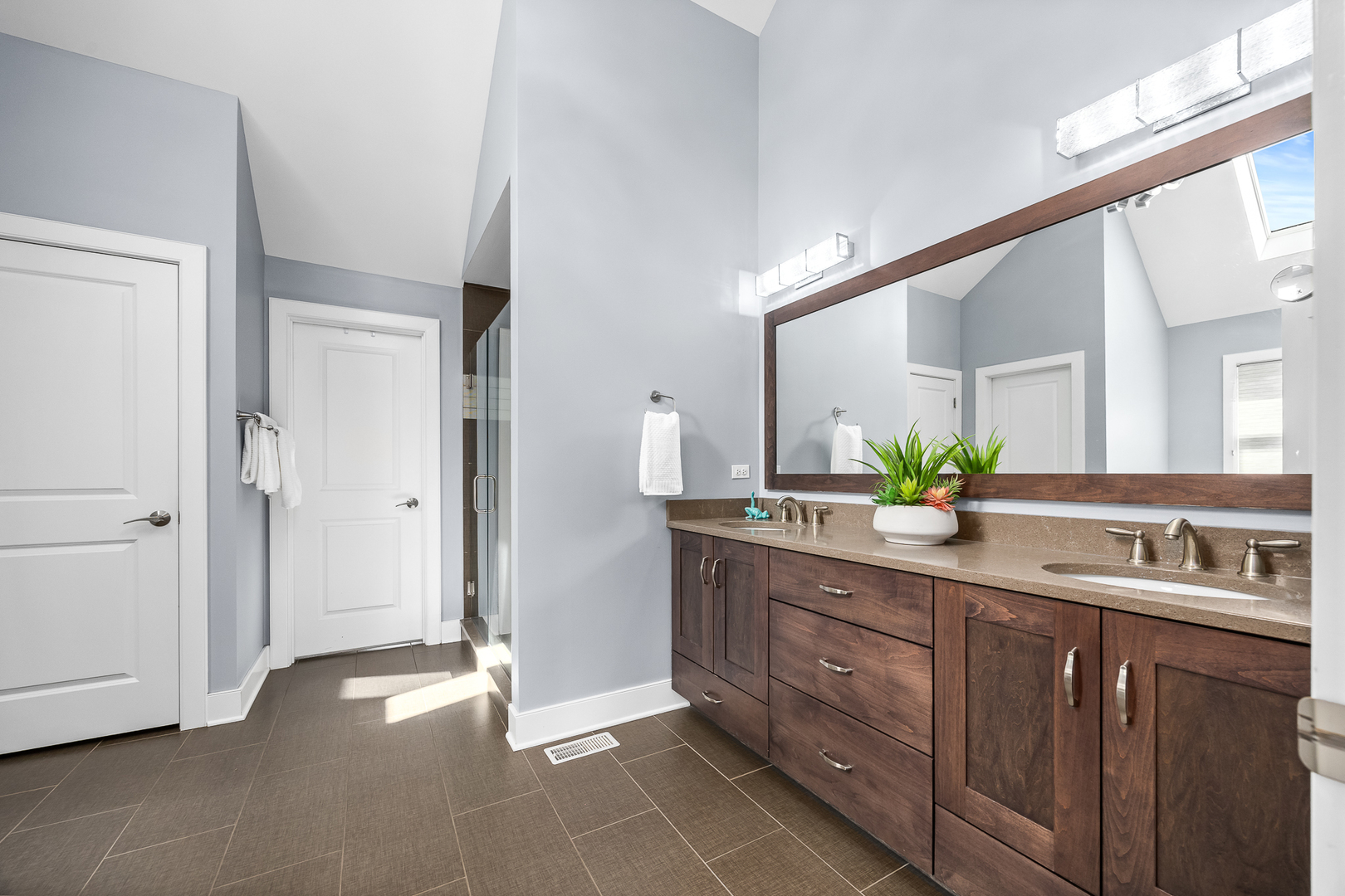 4328 Winterberry Avenue, Naperville, IL 60564