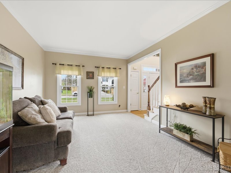 1109 Edwards Drive, Batavia, IL 60510