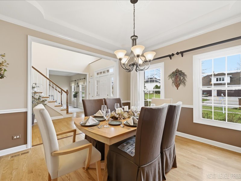 1109 Edwards Drive, Batavia, IL 60510