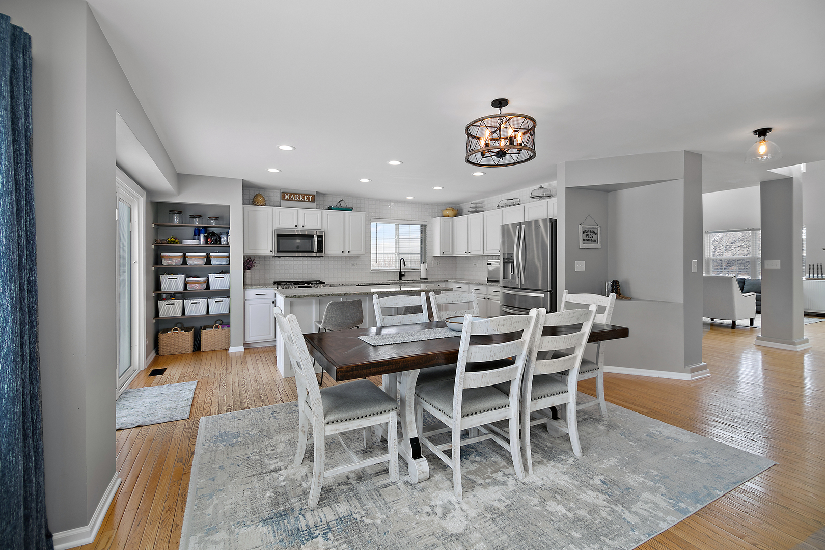 1675 Rosehall Lane, Elgin, IL 60123