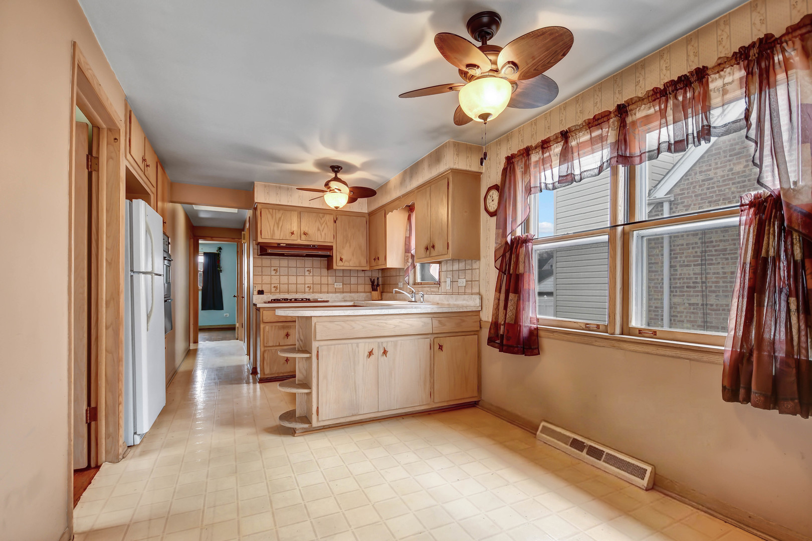 5123 S Lotus Avenue, Chicago, IL 60638