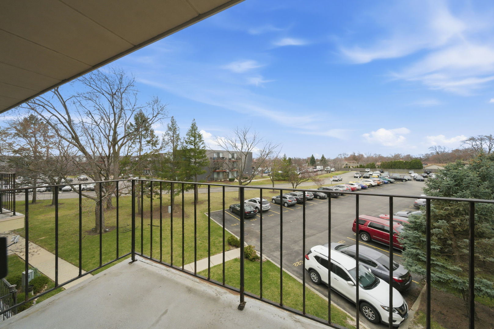 940 N Rohlwing Road #201A, Addison, IL 60101