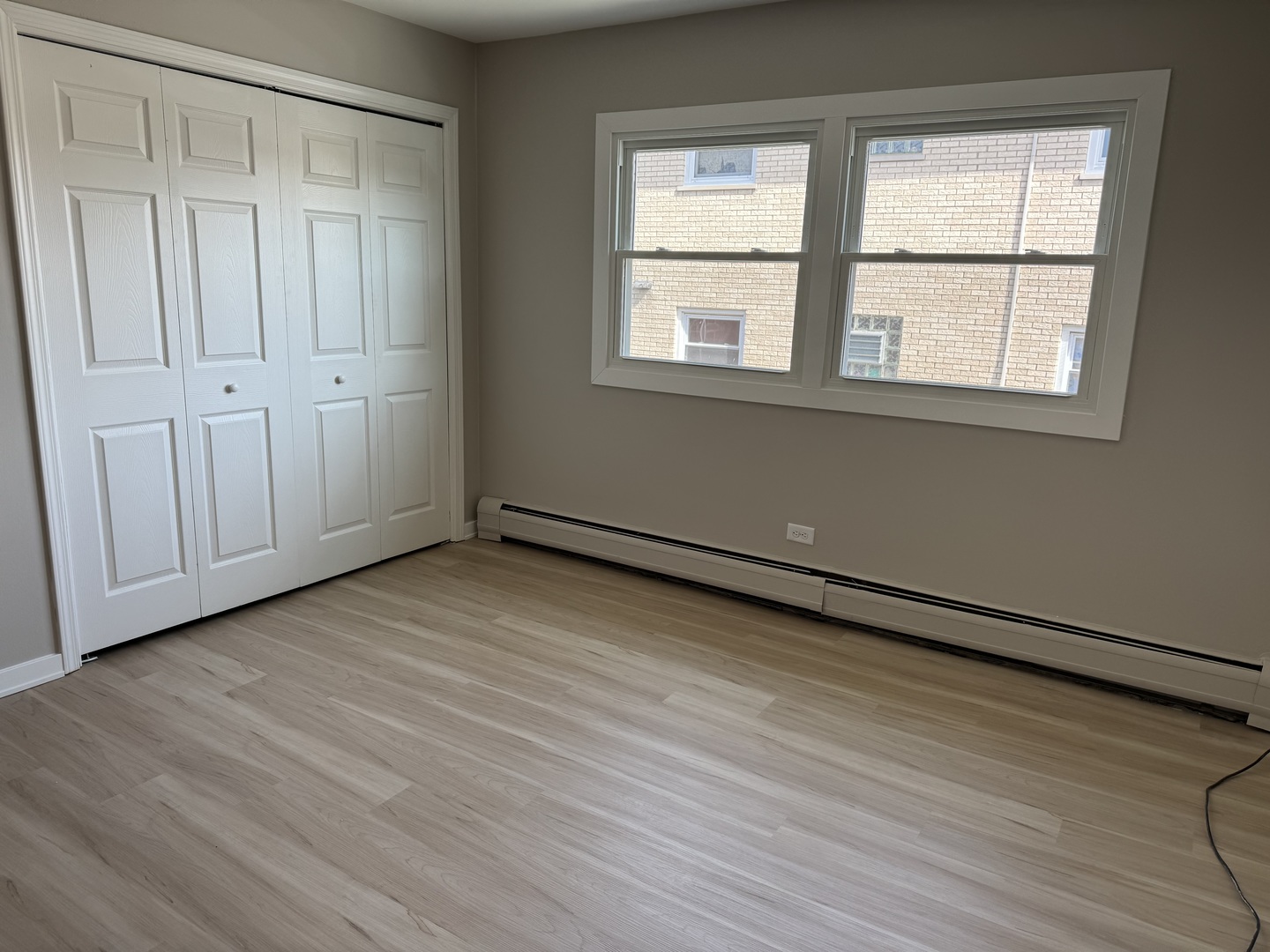 7033 99th Street #2-E, Chicago Ridge, IL 60415