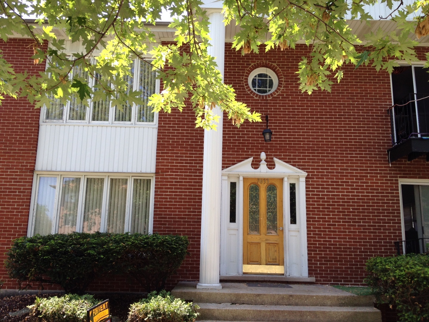 7033 99th Street #2-E, Chicago Ridge, IL 60415