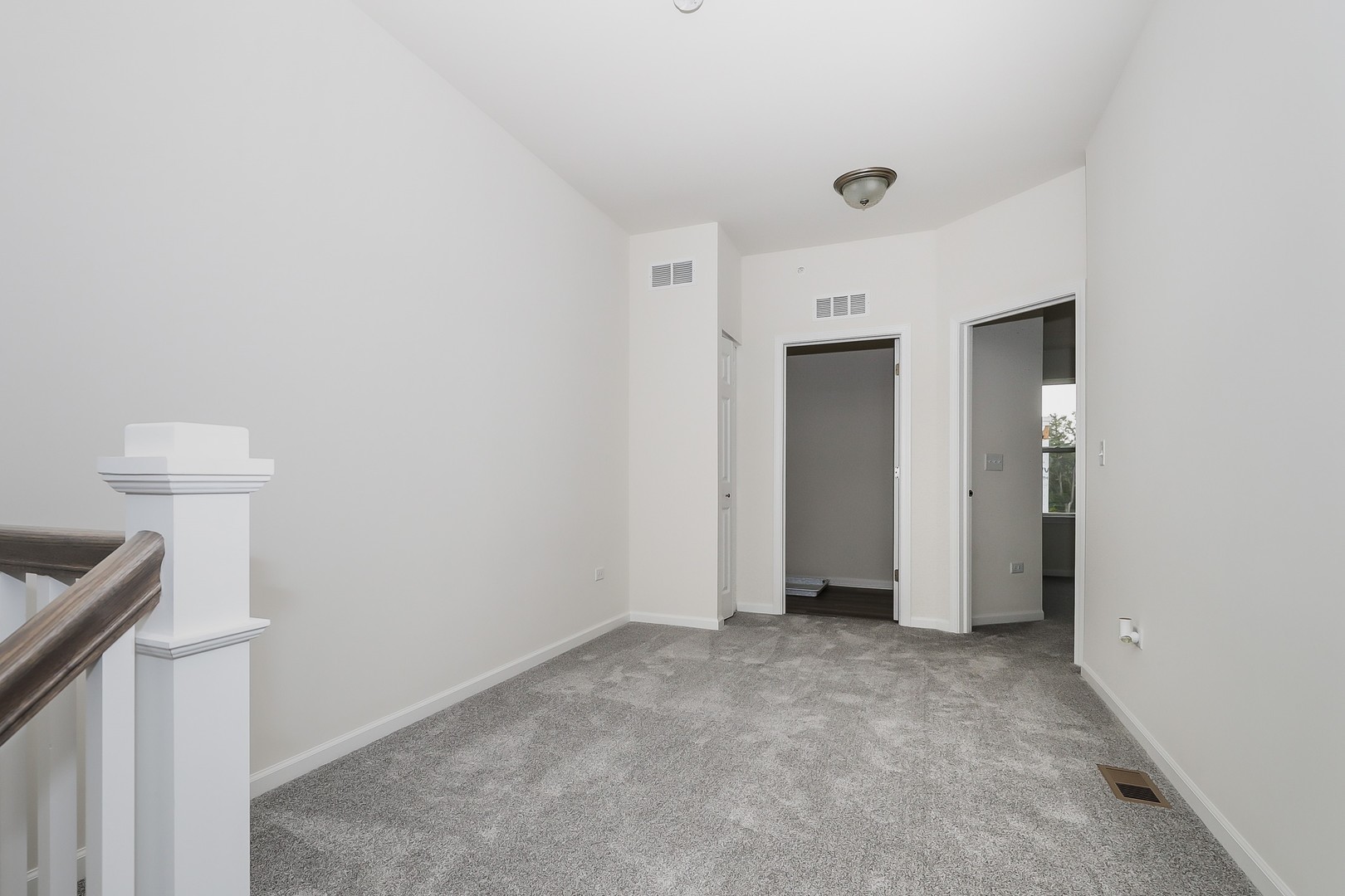 29w710 Cambridge Court, Warrenville, IL 60555