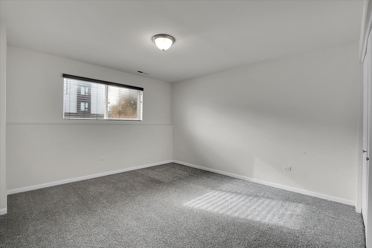 29w710 Cambridge Court, Warrenville, IL 60555