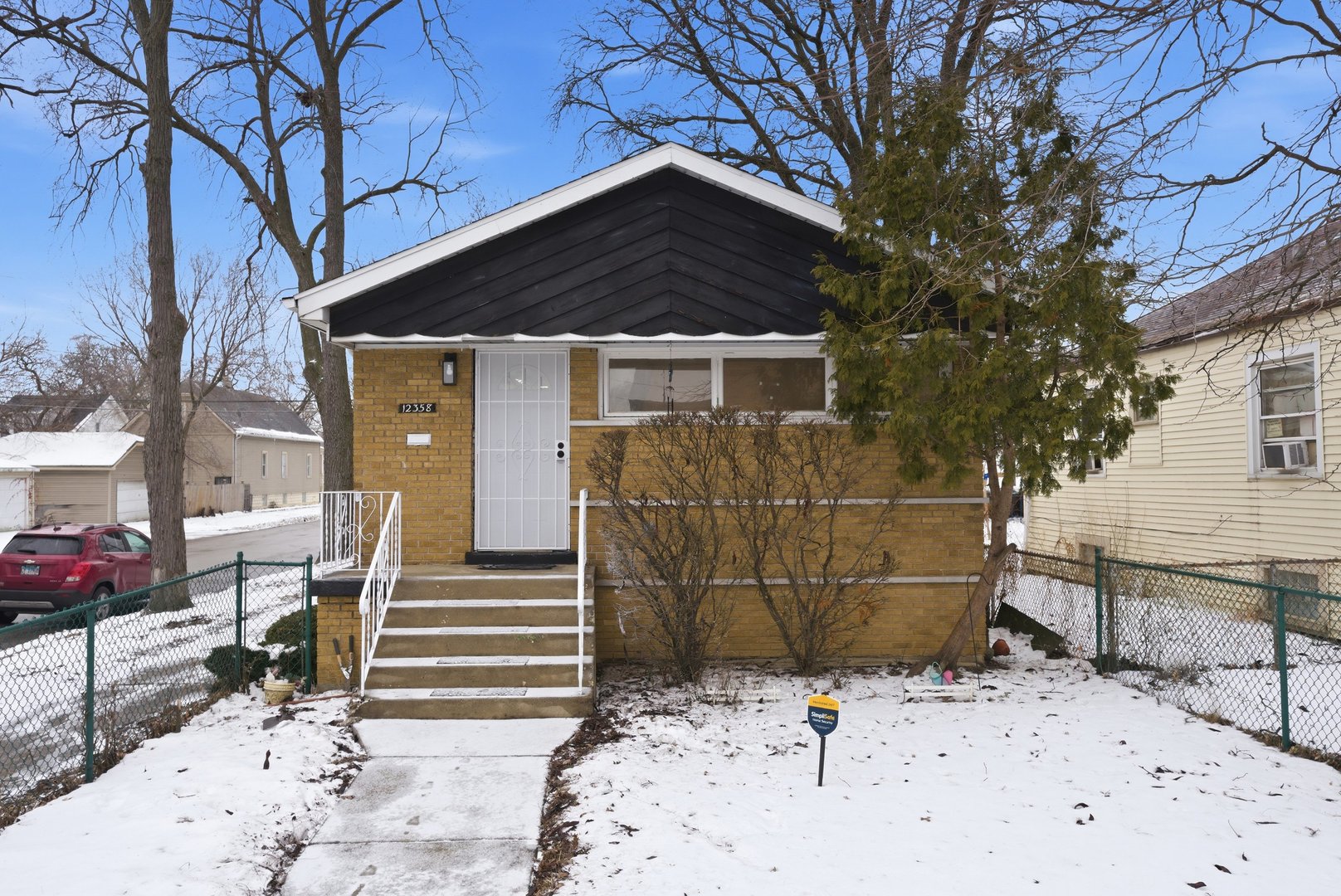 12358 S Lowe Avenue, Chicago, IL 60628