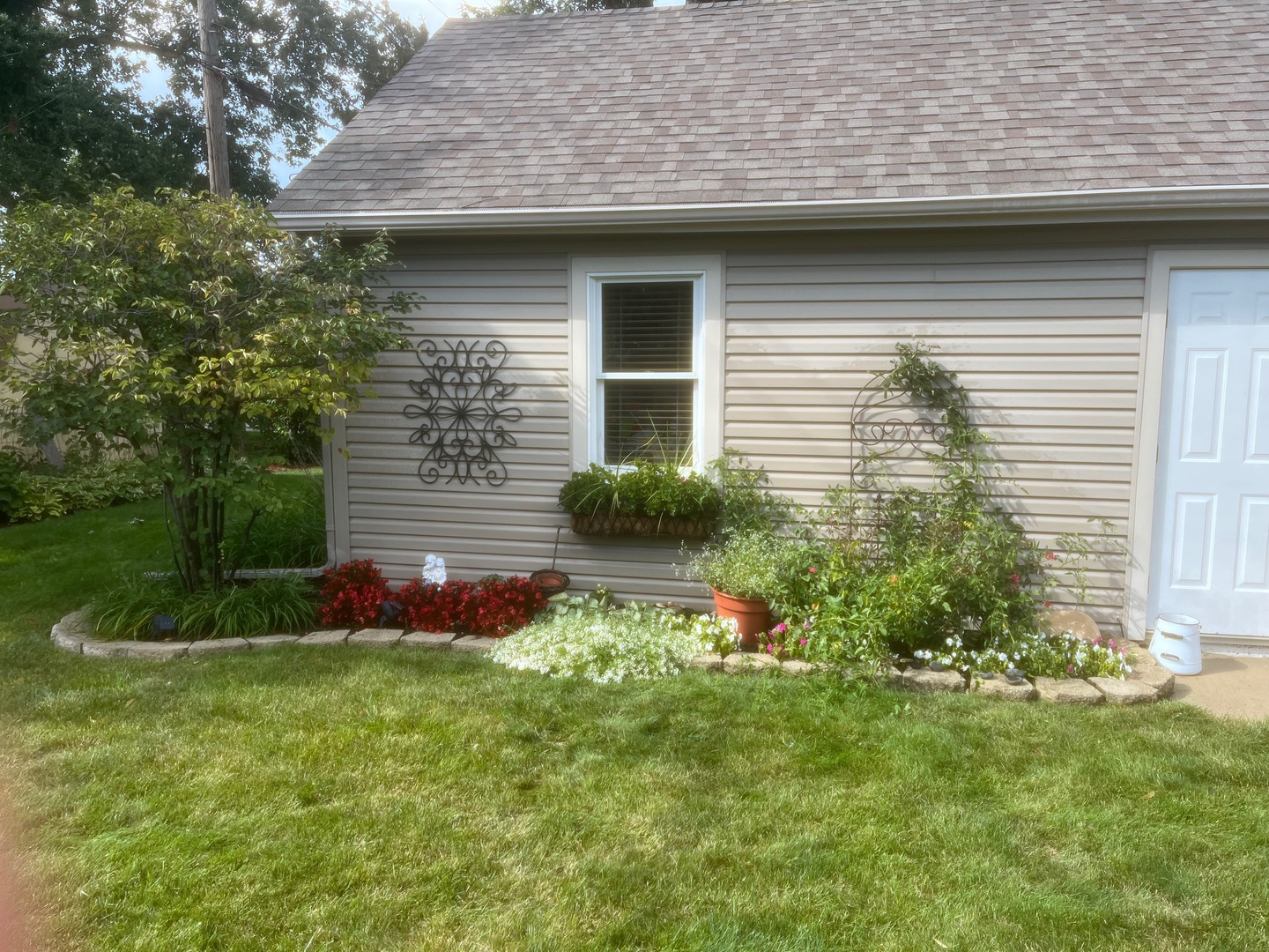 416 N Rush Street, Itasca, IL 60143