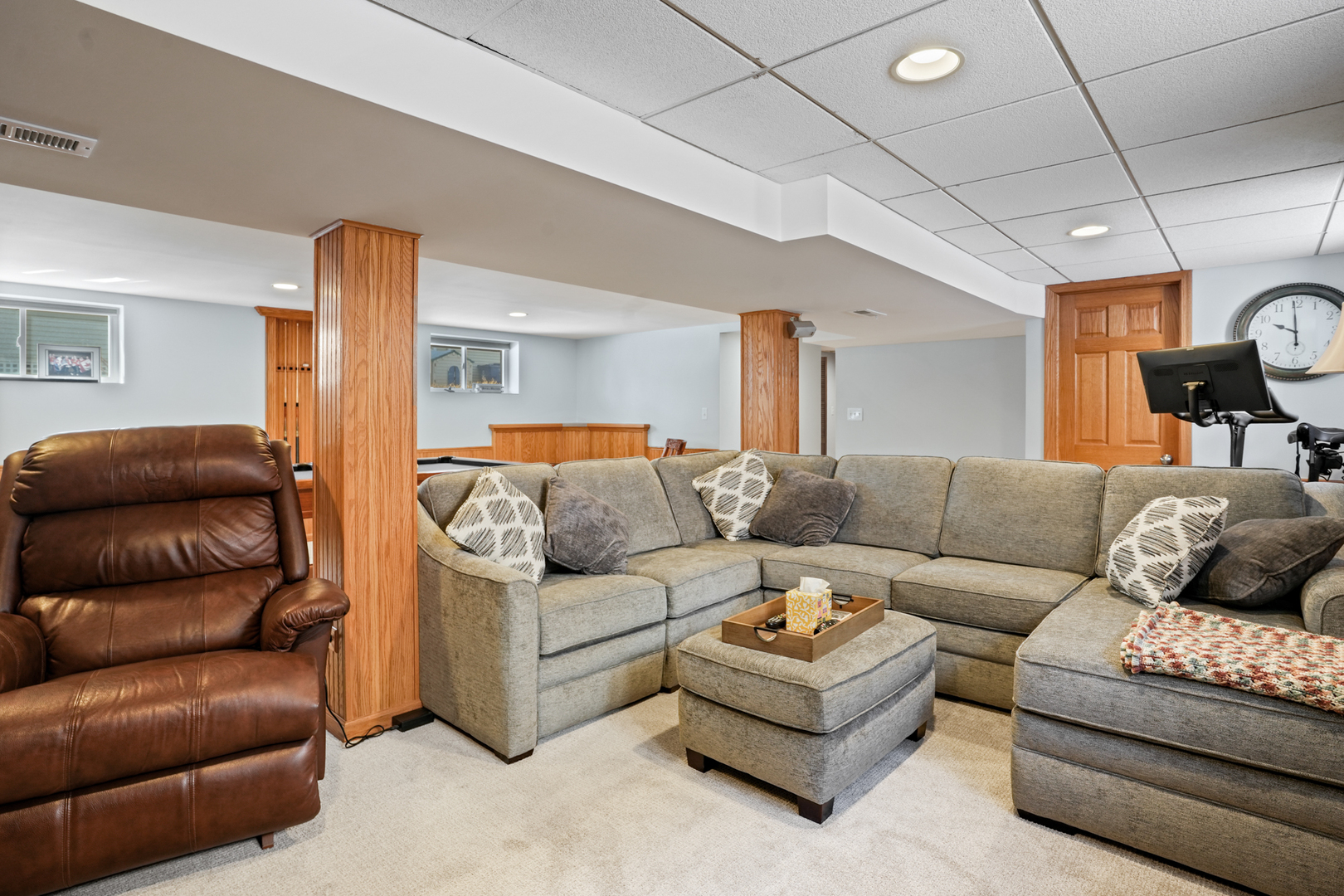 416 N Rush Street, Itasca, IL 60143