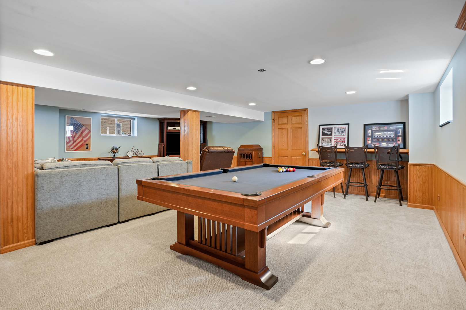 416 N Rush Street, Itasca, IL 60143