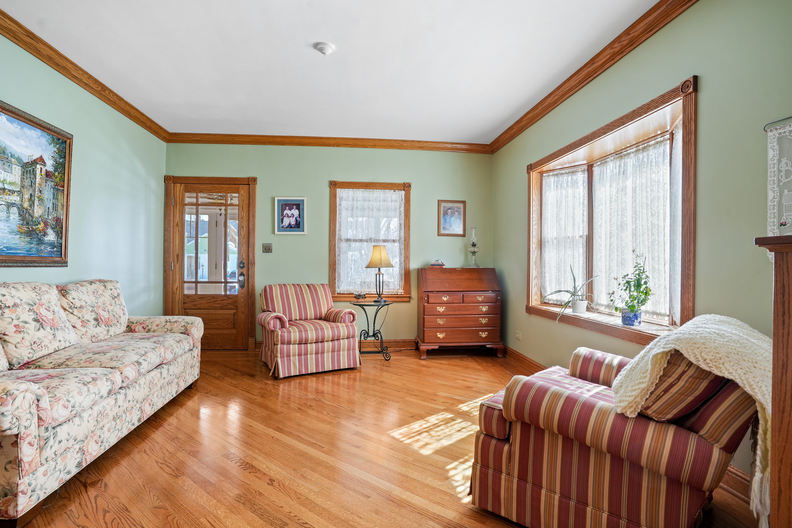 416 N Rush Street, Itasca, IL 60143