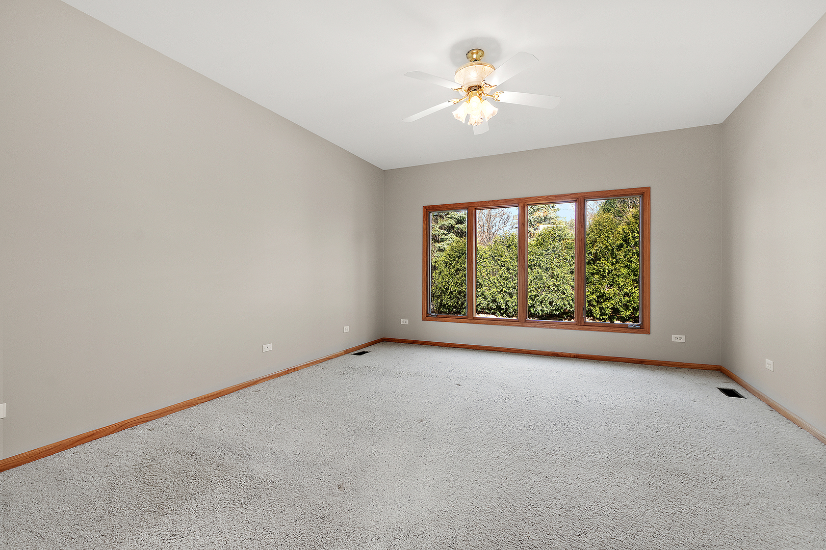 10502 Crown Drive, Orland Park, IL 60467