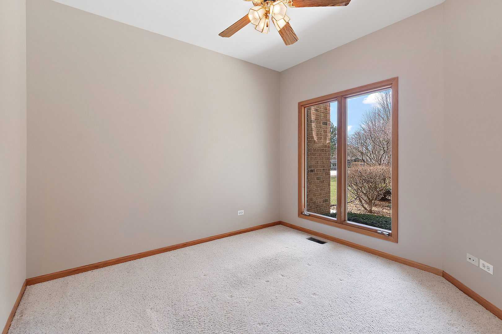 10502 Crown Drive, Orland Park, IL 60467