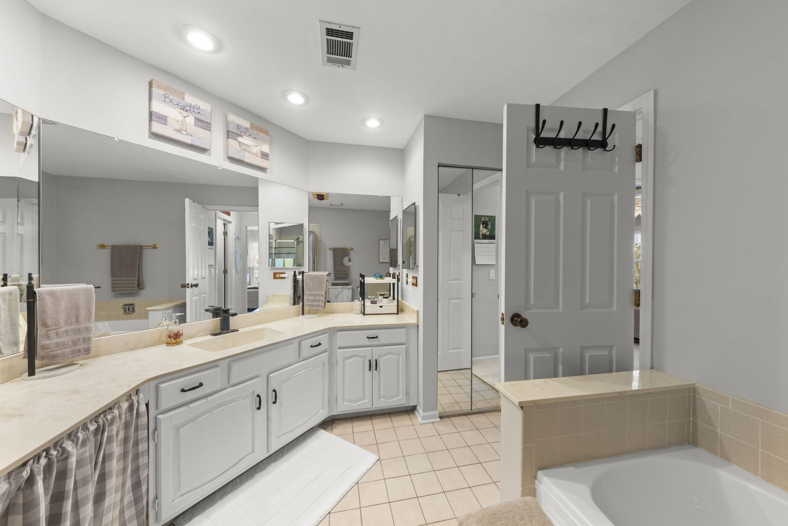 513 Green Bridge Lane #B, Prospect Heights, IL 60070