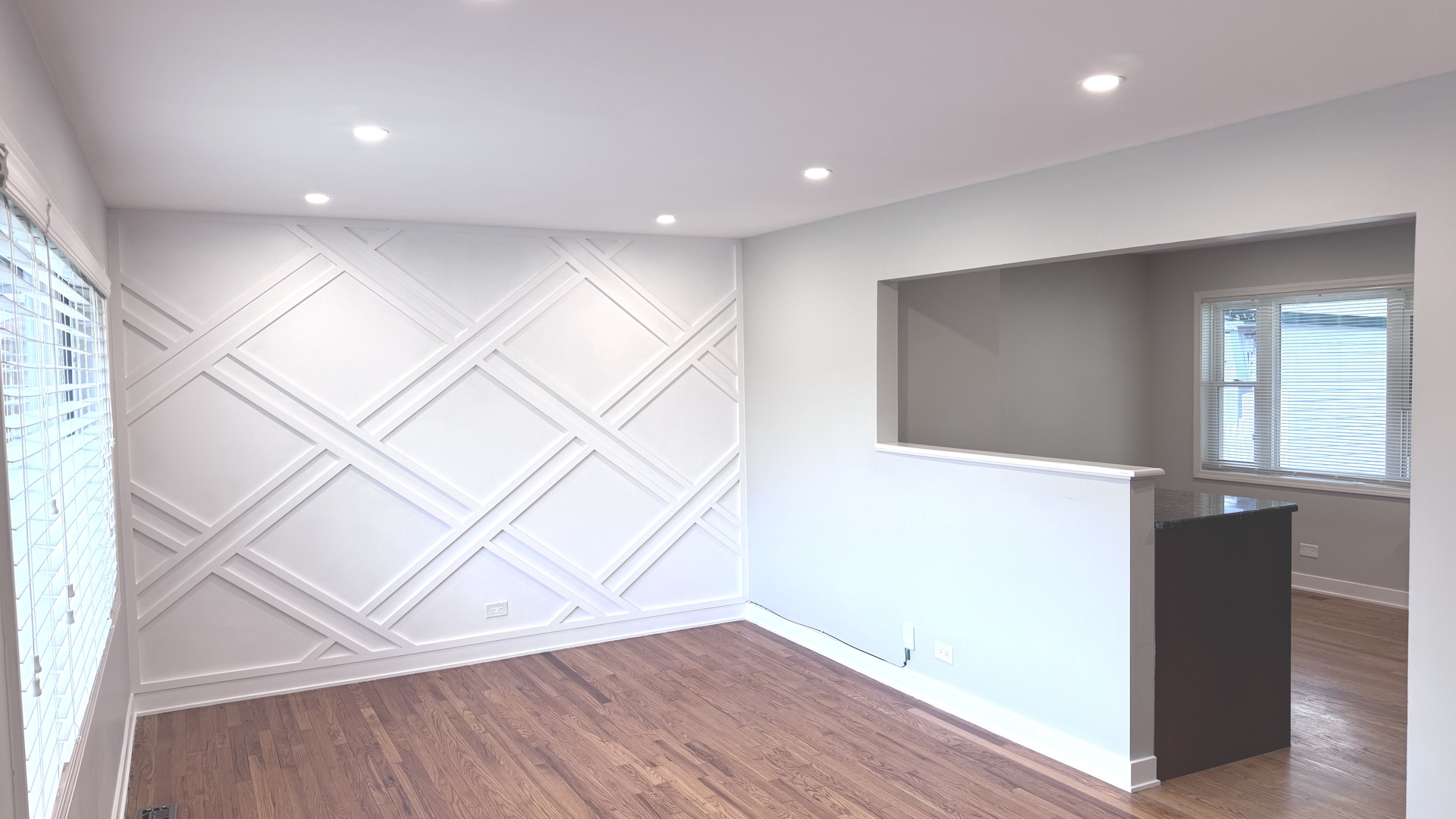 8912 Windsor Lane, Bridgeview, IL 60455