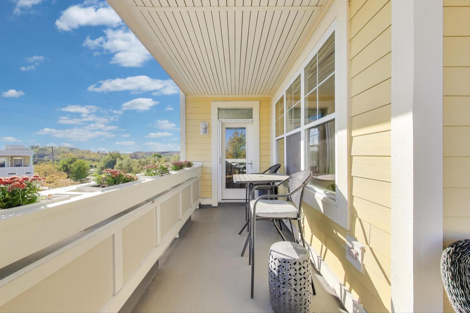 977 Harris Road #34, Grayslake, IL 60030