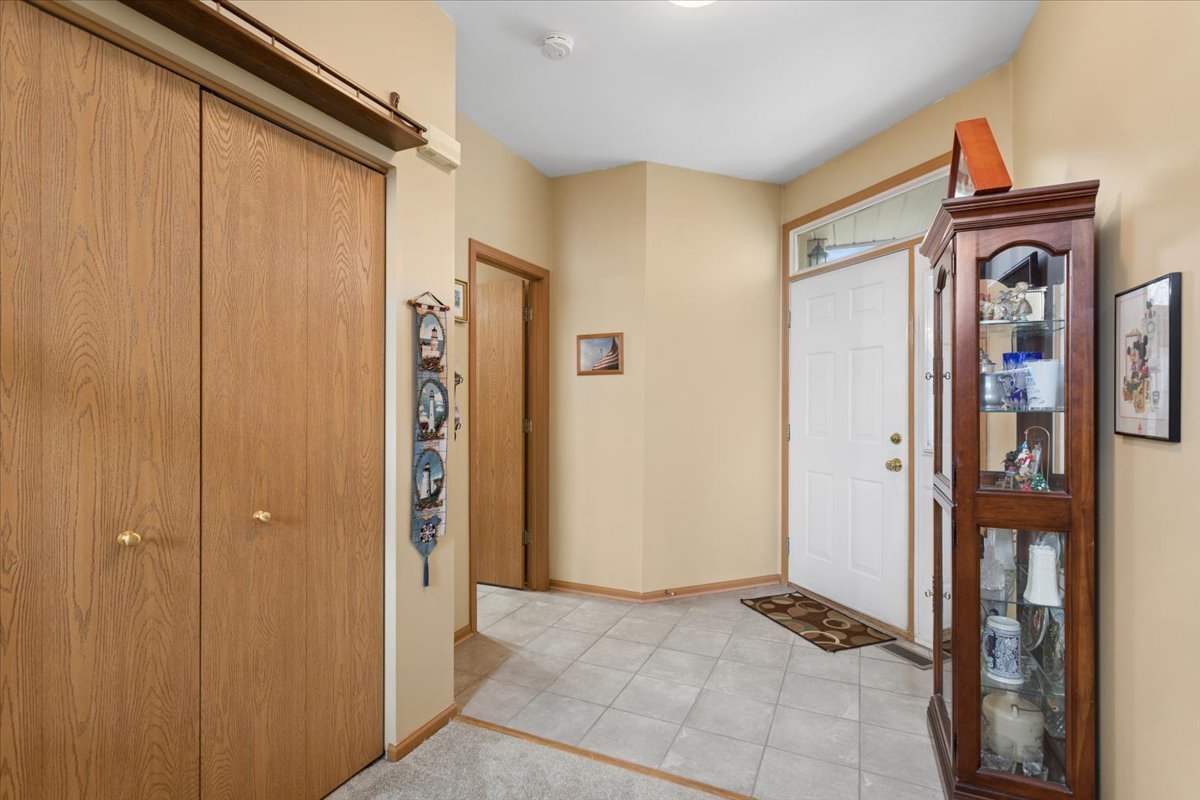 14902 W Victoria Crossing, Lockport, IL 60441