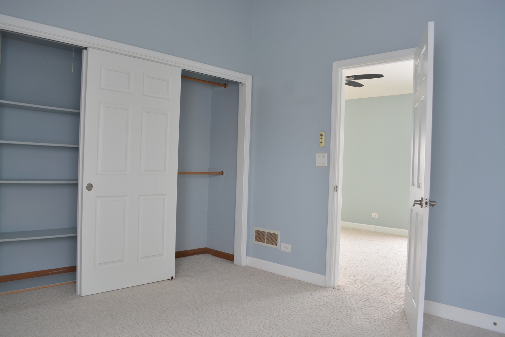 1203 Timber Drive, Elk Grove Village, IL 60007