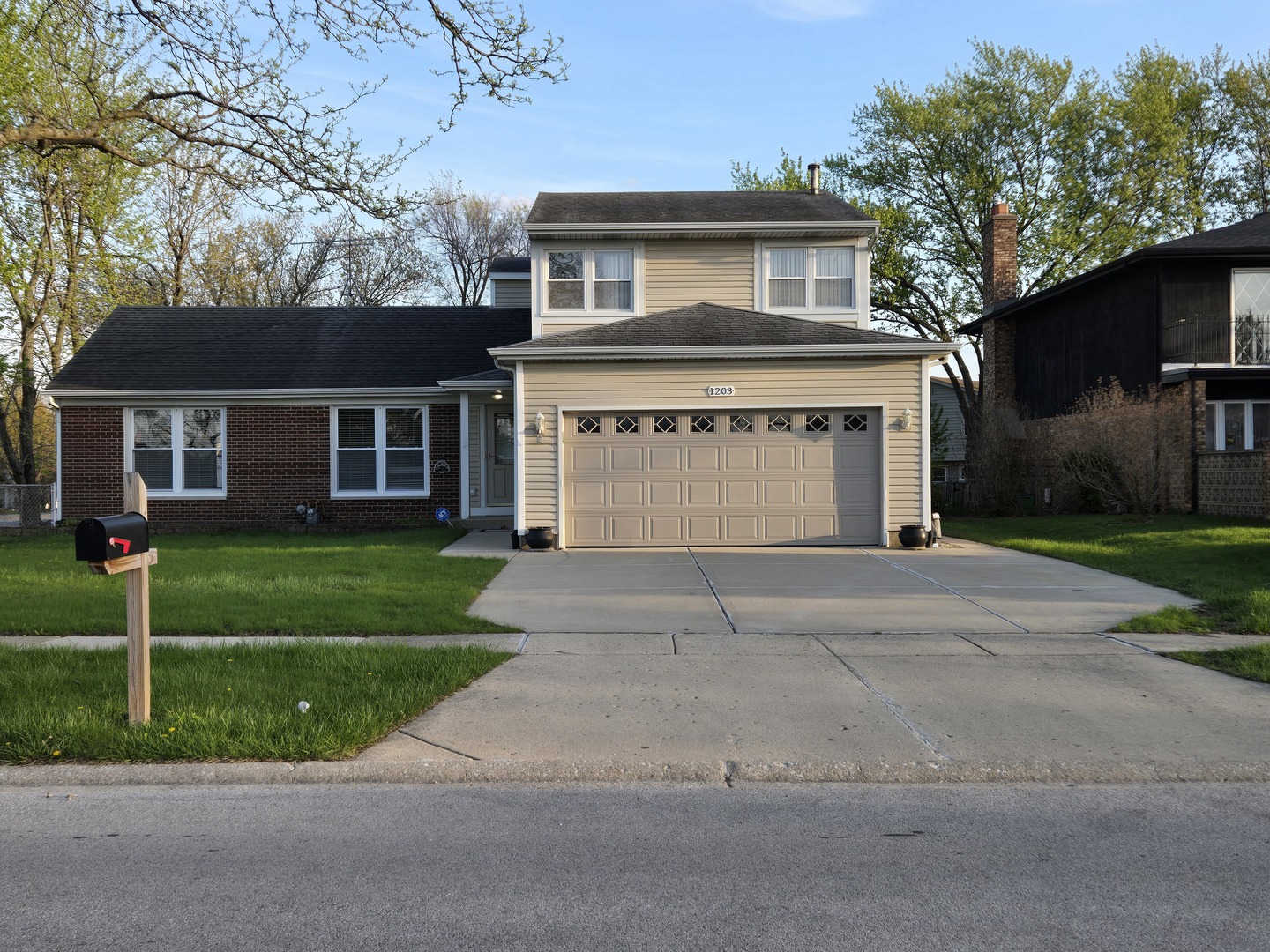 1203 Timber Drive, Elk Grove Village, IL 60007