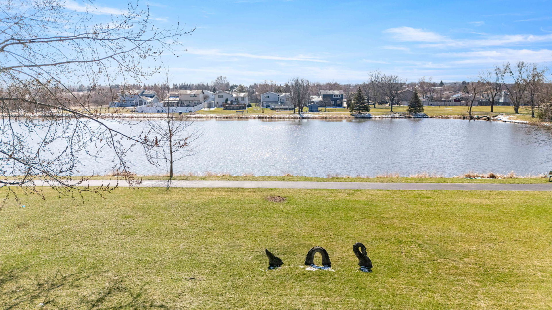 7545 W Hickory Creek Drive, Frankfort, IL 60423