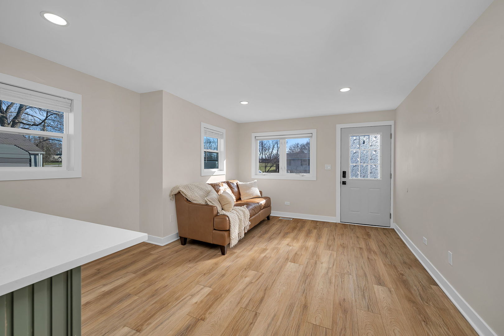 25530 S Canal Street, Channahon, IL 60410