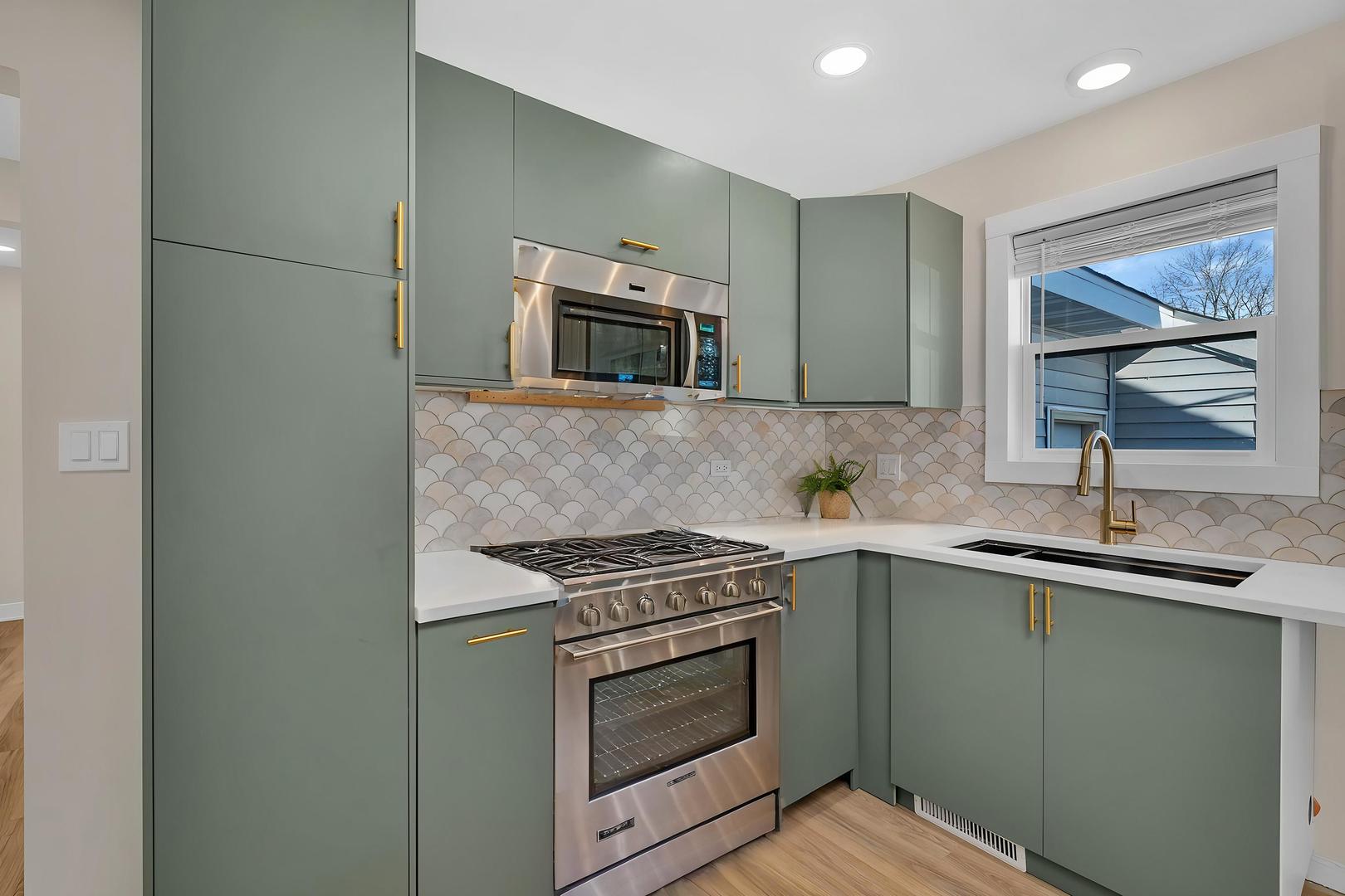 25530 S Canal Street, Channahon, IL 60410