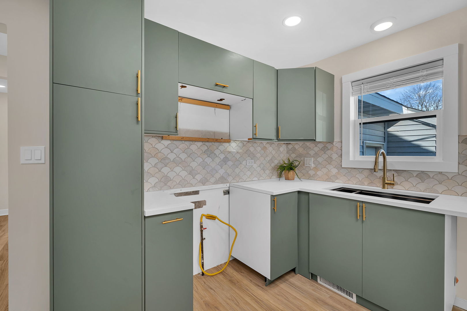 25530 S Canal Street, Channahon, IL 60410