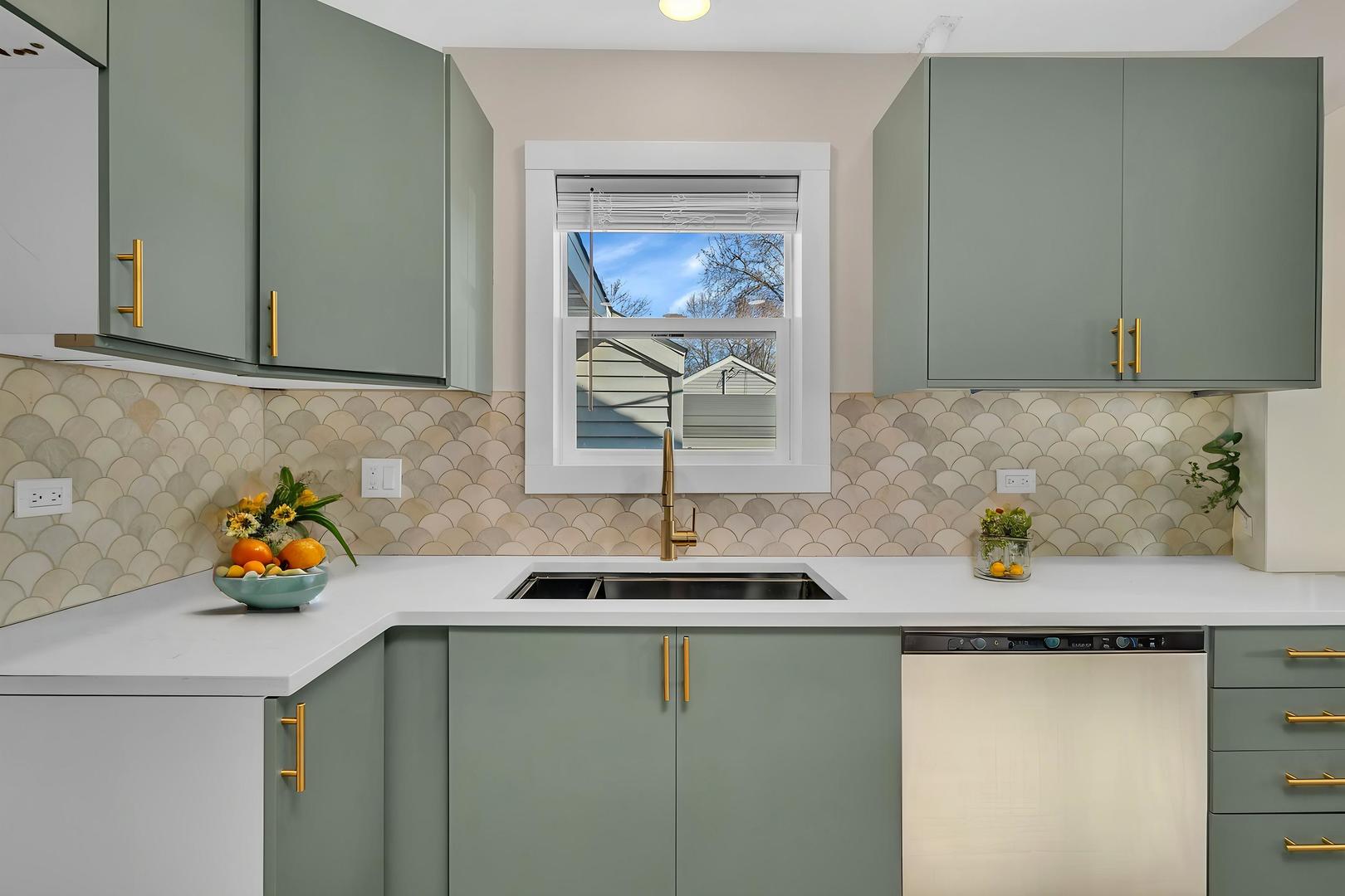 25530 S Canal Street, Channahon, IL 60410