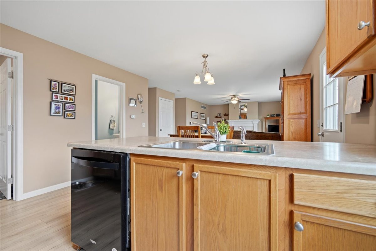 2429 Grey Fox Trail, Bloomington, IL 61705