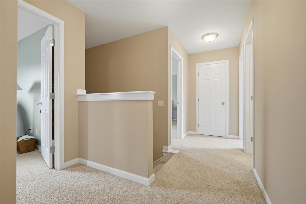 2429 Grey Fox Trail, Bloomington, IL 61705