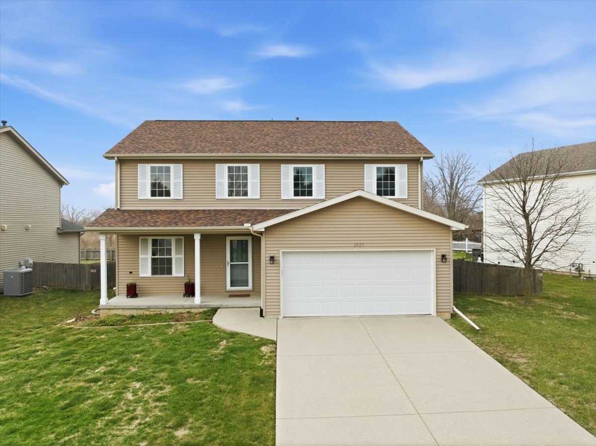 2429 Grey Fox Trail, Bloomington, IL 61705