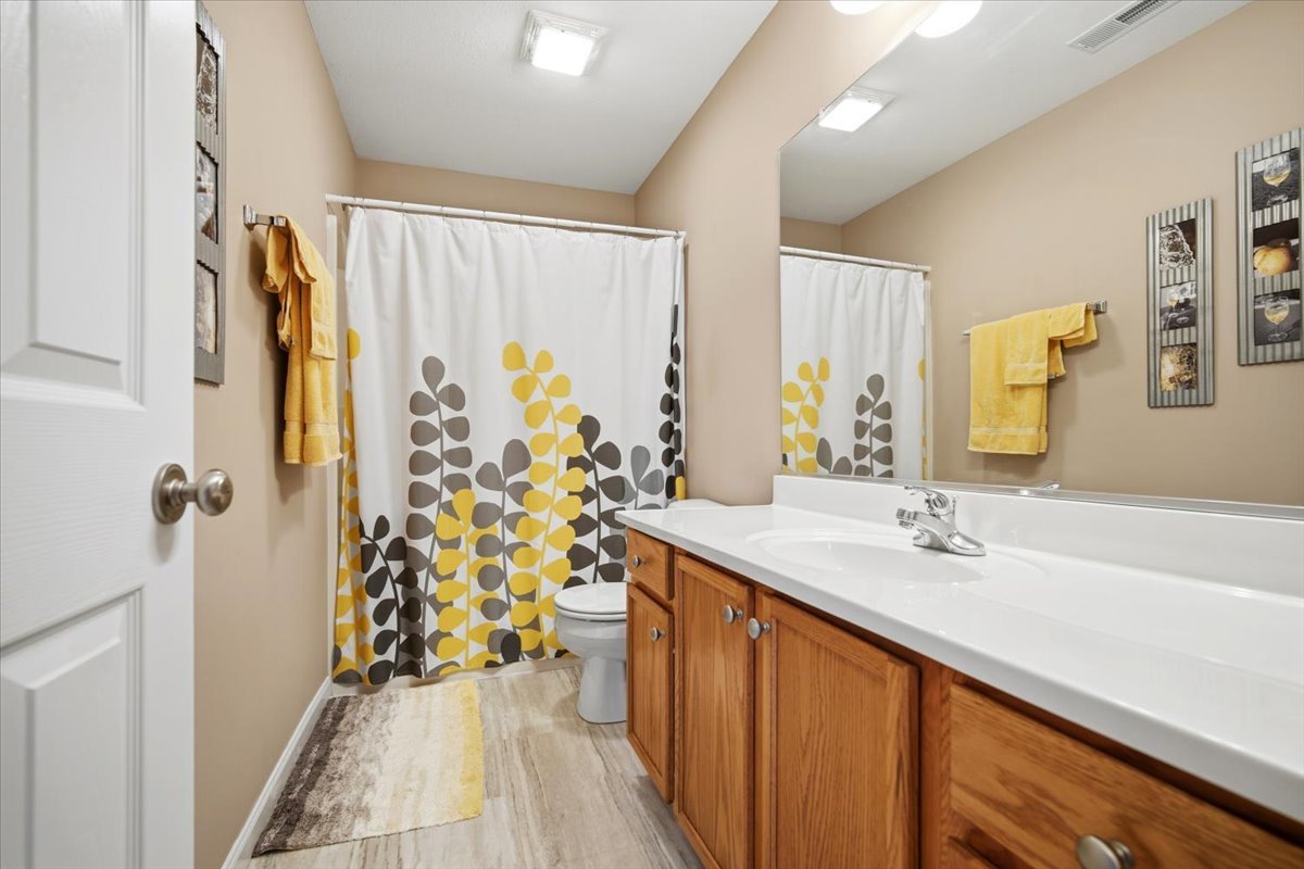 2429 Grey Fox Trail, Bloomington, IL 61705