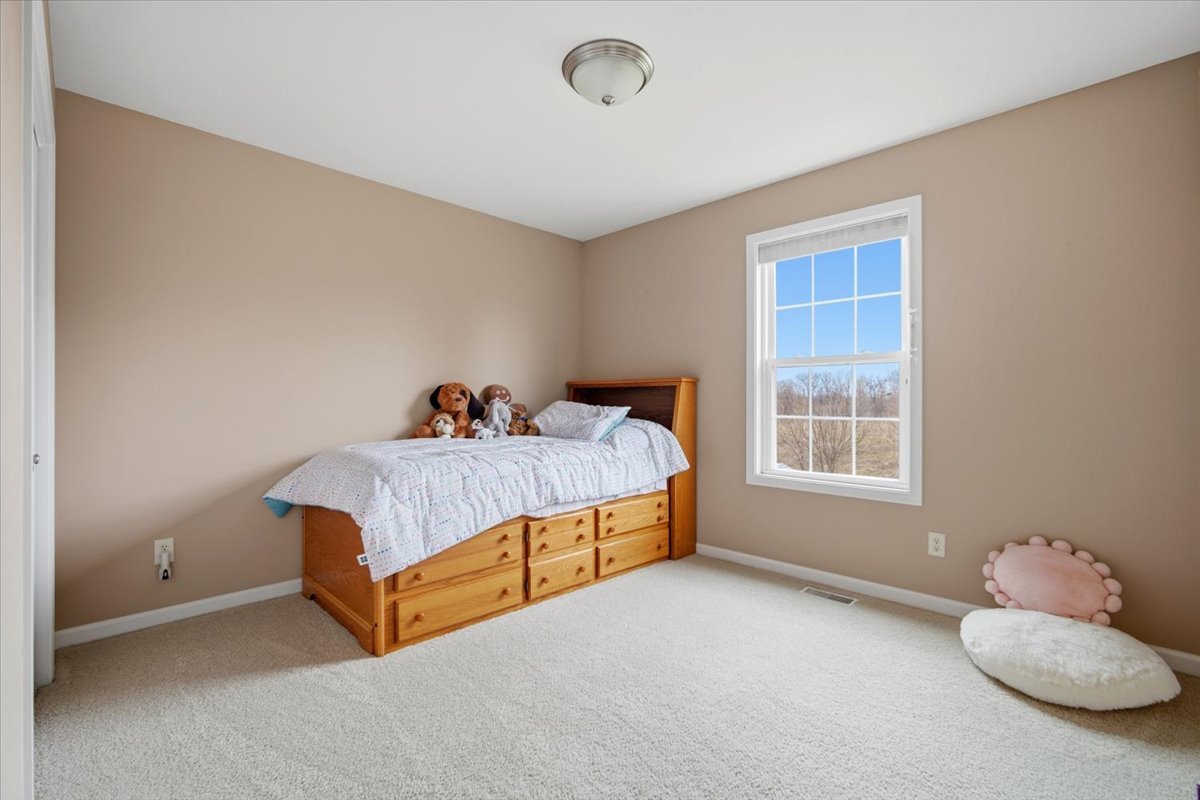 2429 Grey Fox Trail, Bloomington, IL 61705