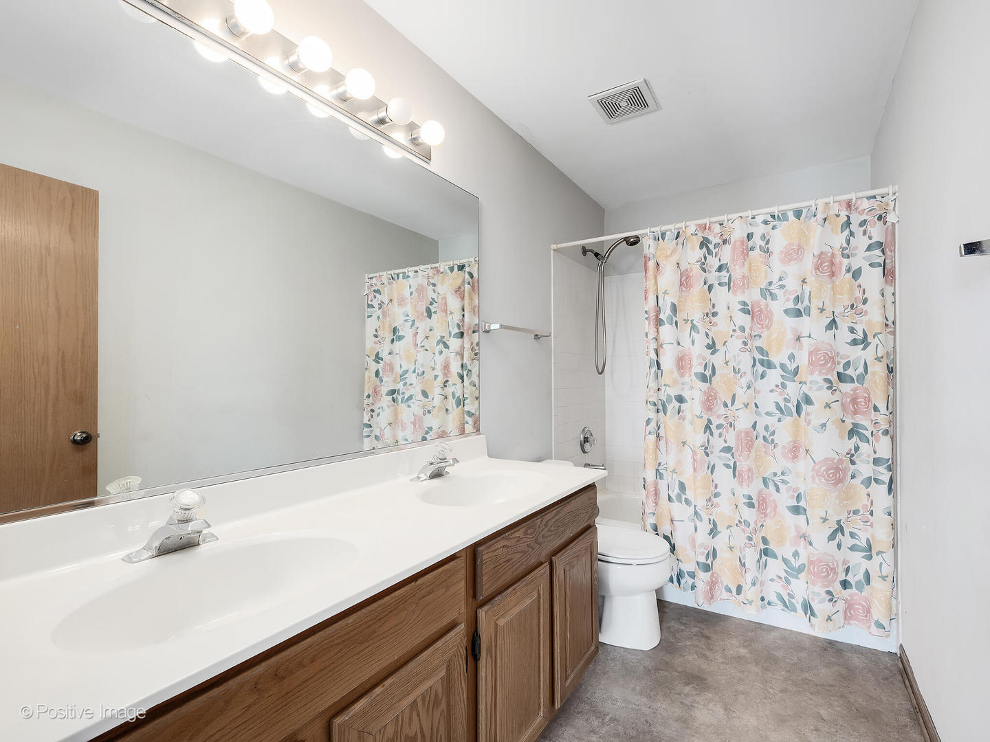 21854 W Kentwood Drive, Plainfield, IL 60544