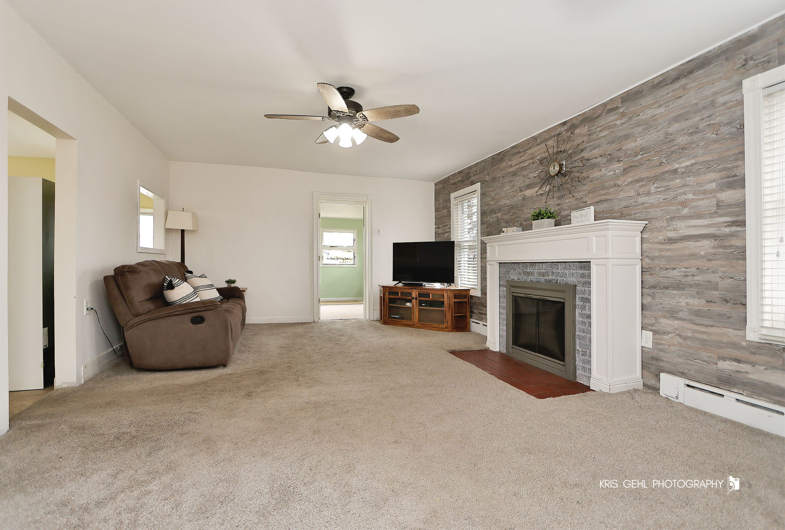 35694 N Laurel Avenue, Ingleside, IL 60041