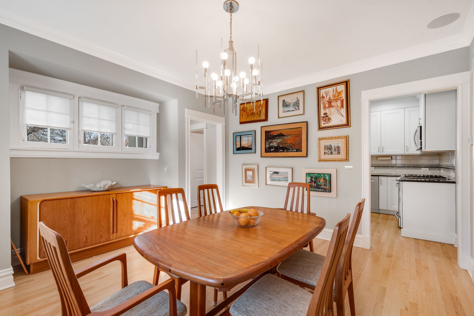 2509 Pioneer Road, Evanston, IL 60201