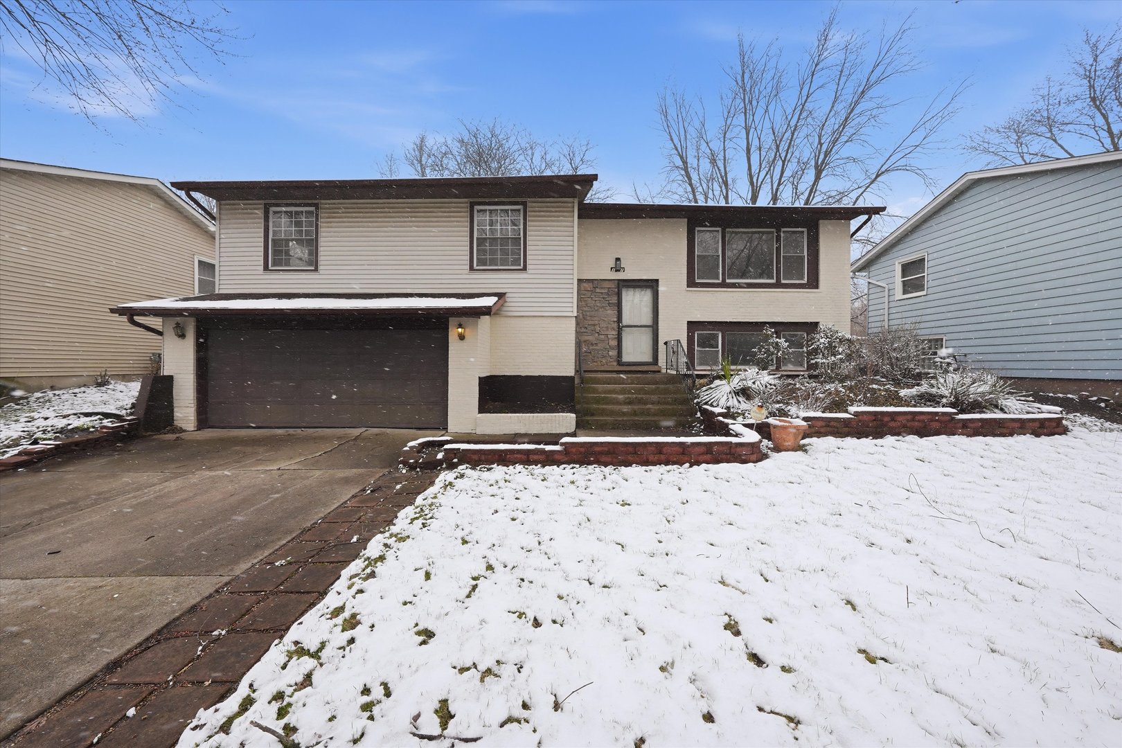 1647 216th Street, Sauk Village, IL 60411