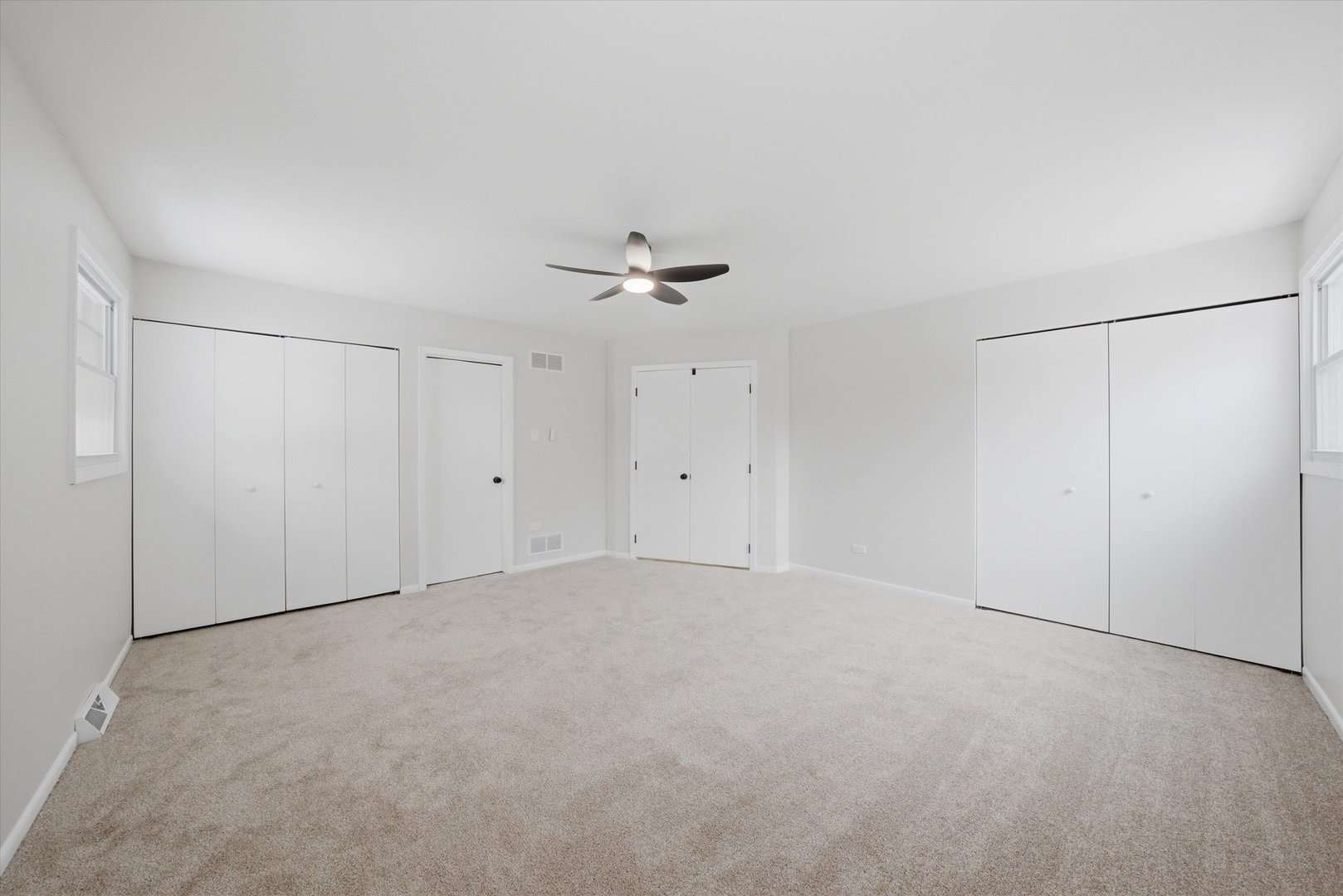 1647 216th Street, Sauk Village, IL 60411