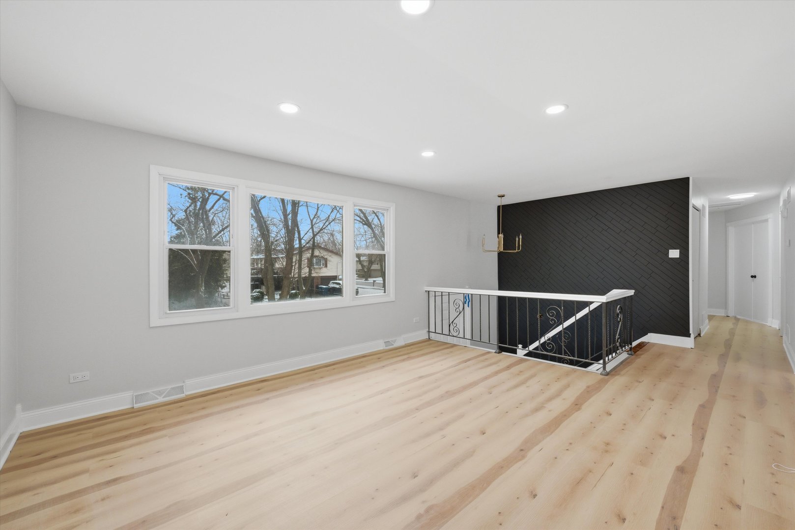 1647 216th Street, Sauk Village, IL 60411