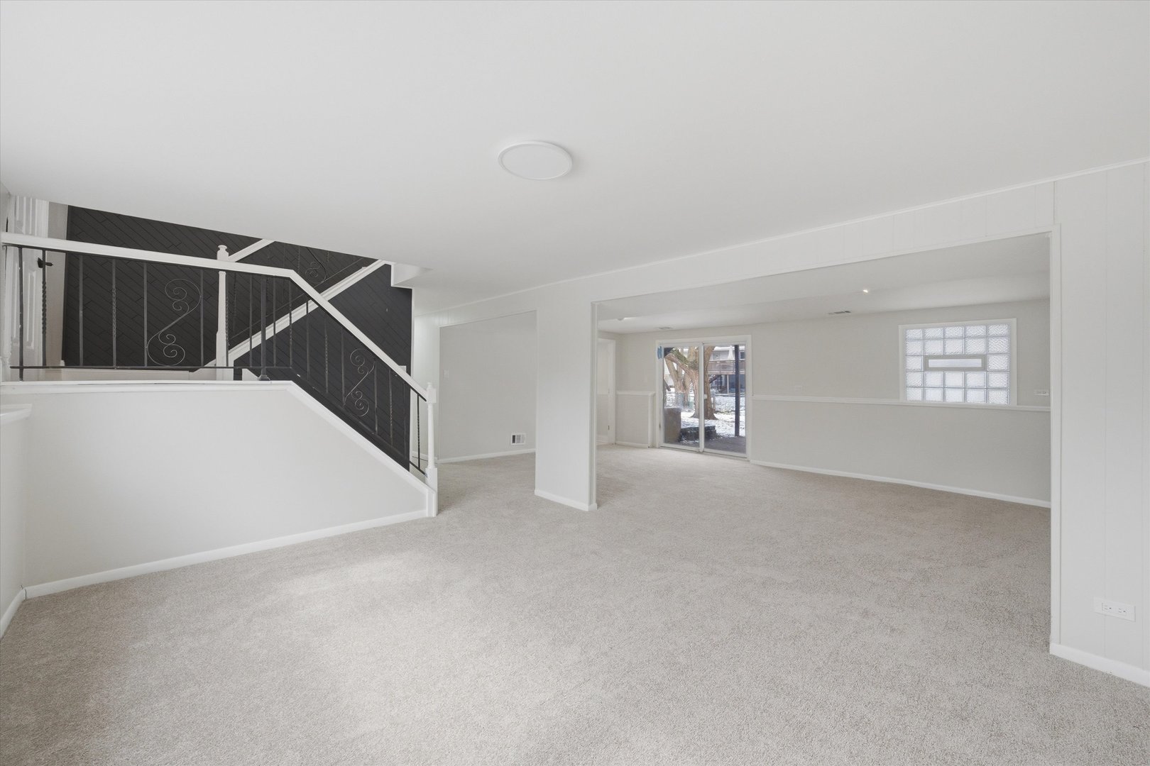 1647 216th Street, Sauk Village, IL 60411