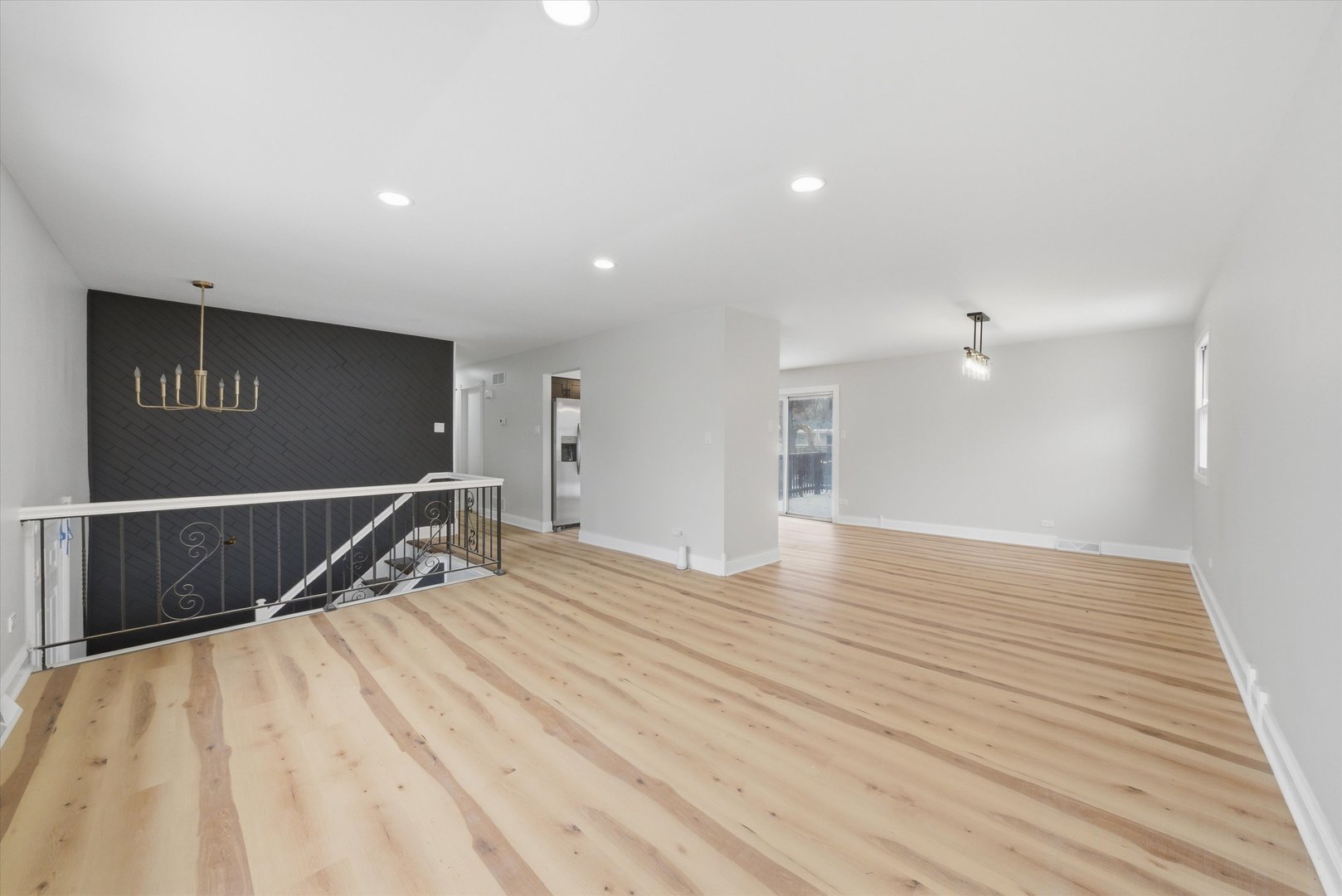 1647 216th Street, Sauk Village, IL 60411