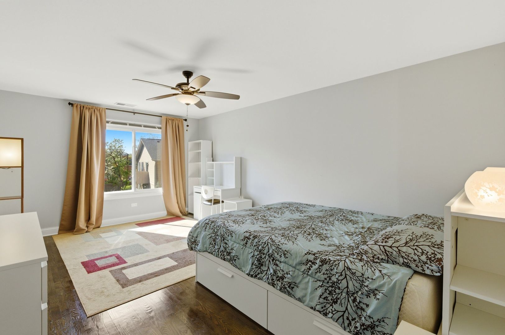 37 E Hickory Street #D, Lombard, IL 60148