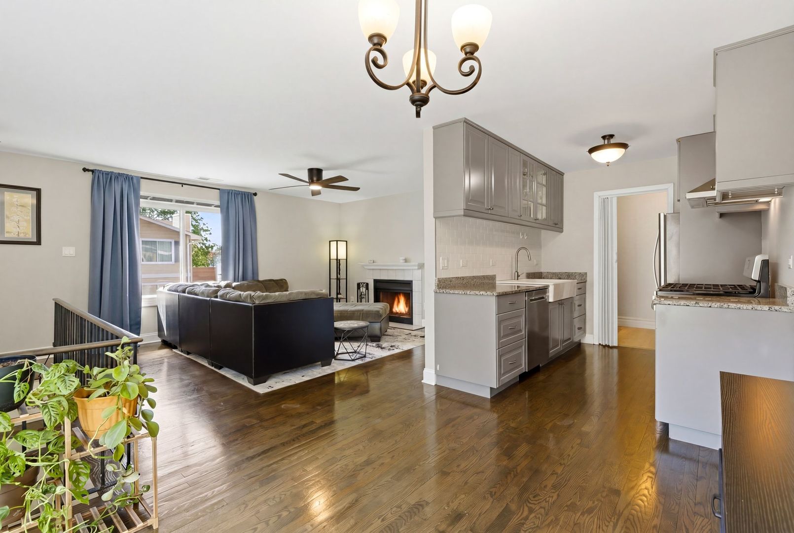 37 E Hickory Street #D, Lombard, IL 60148