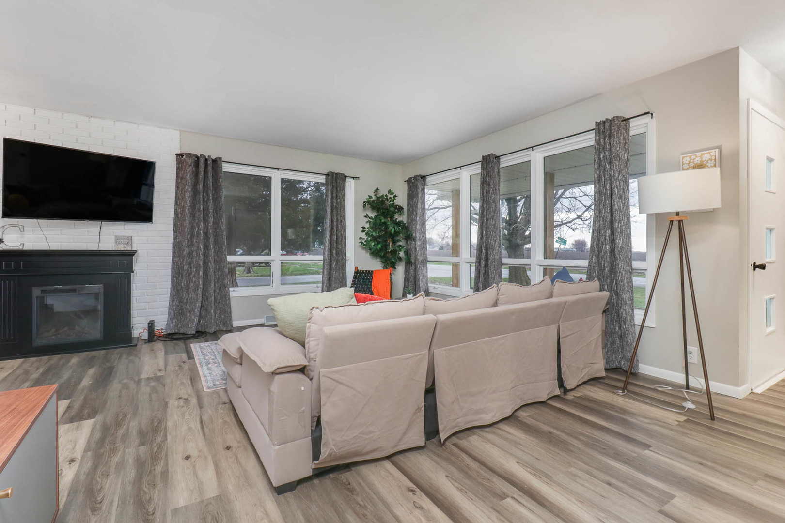 401 W Boundary Street, Stanford, IL 61774