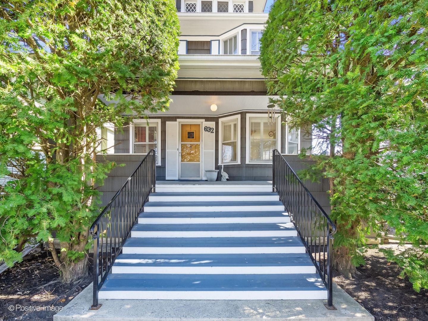 632 N Ridgeland Avenue, Oak Park, IL 60302