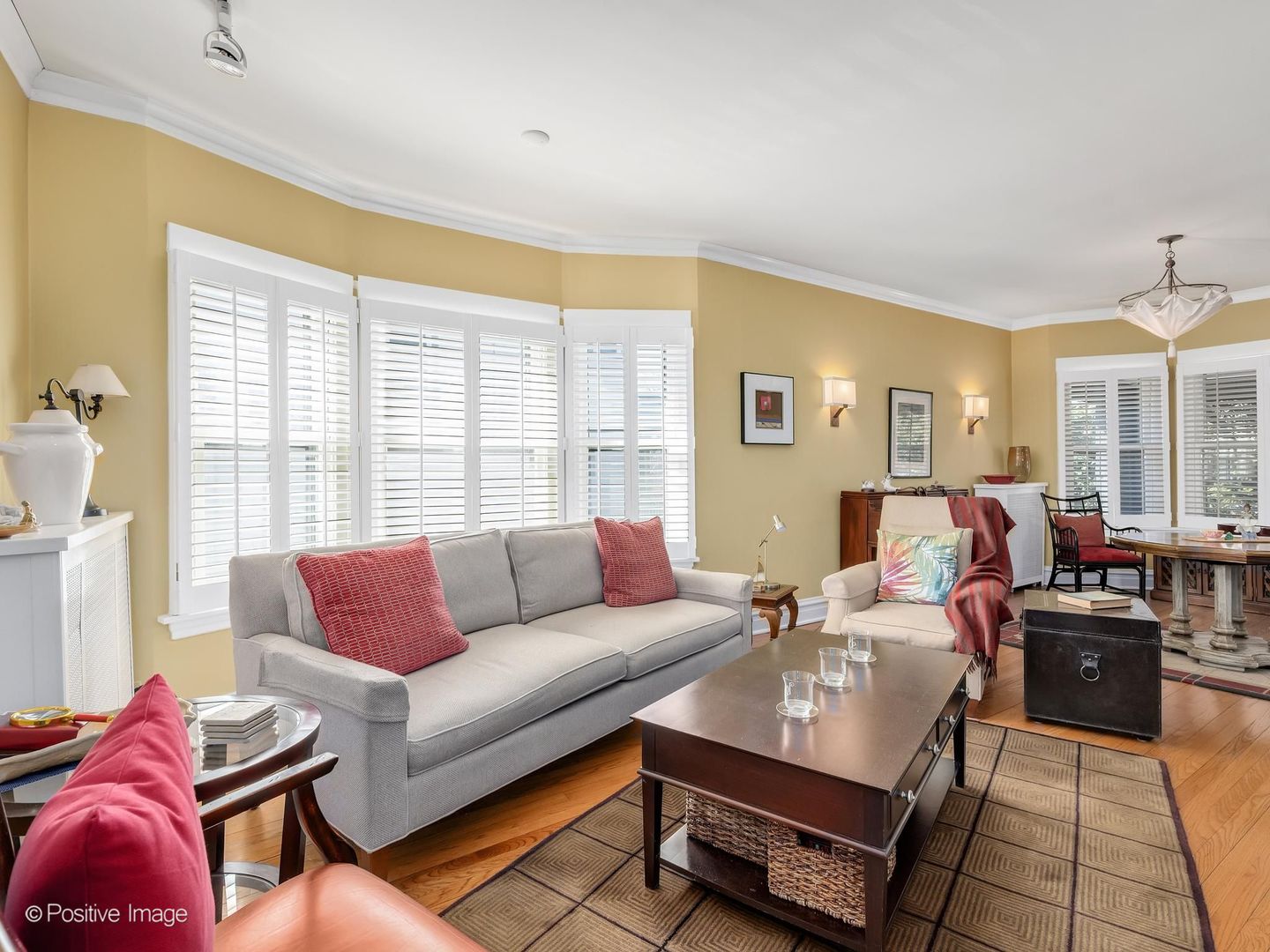 632 N Ridgeland Avenue, Oak Park, IL 60302