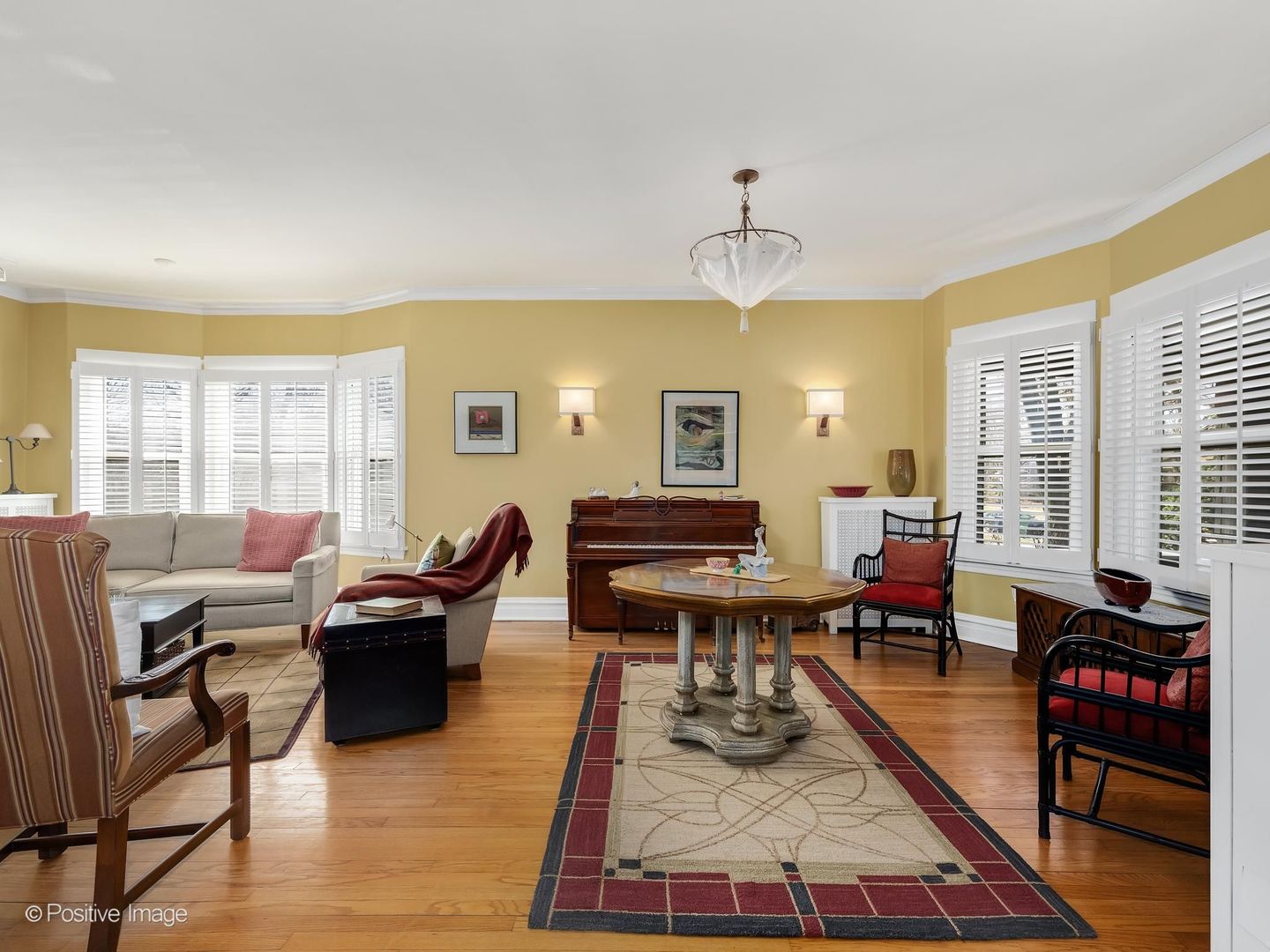 632 N Ridgeland Avenue, Oak Park, IL 60302