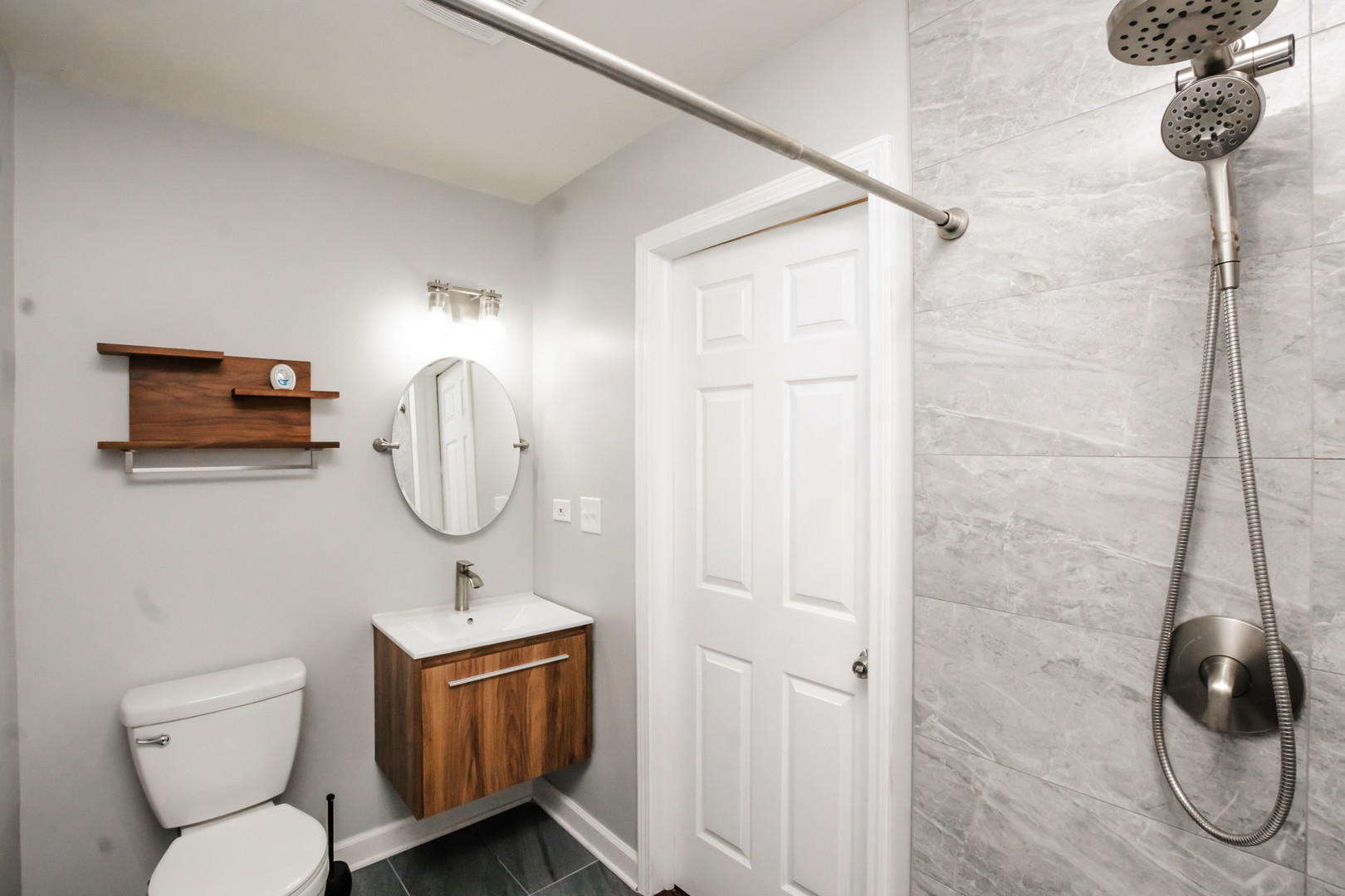 837 Carnaby Court, Schaumburg, IL 60194