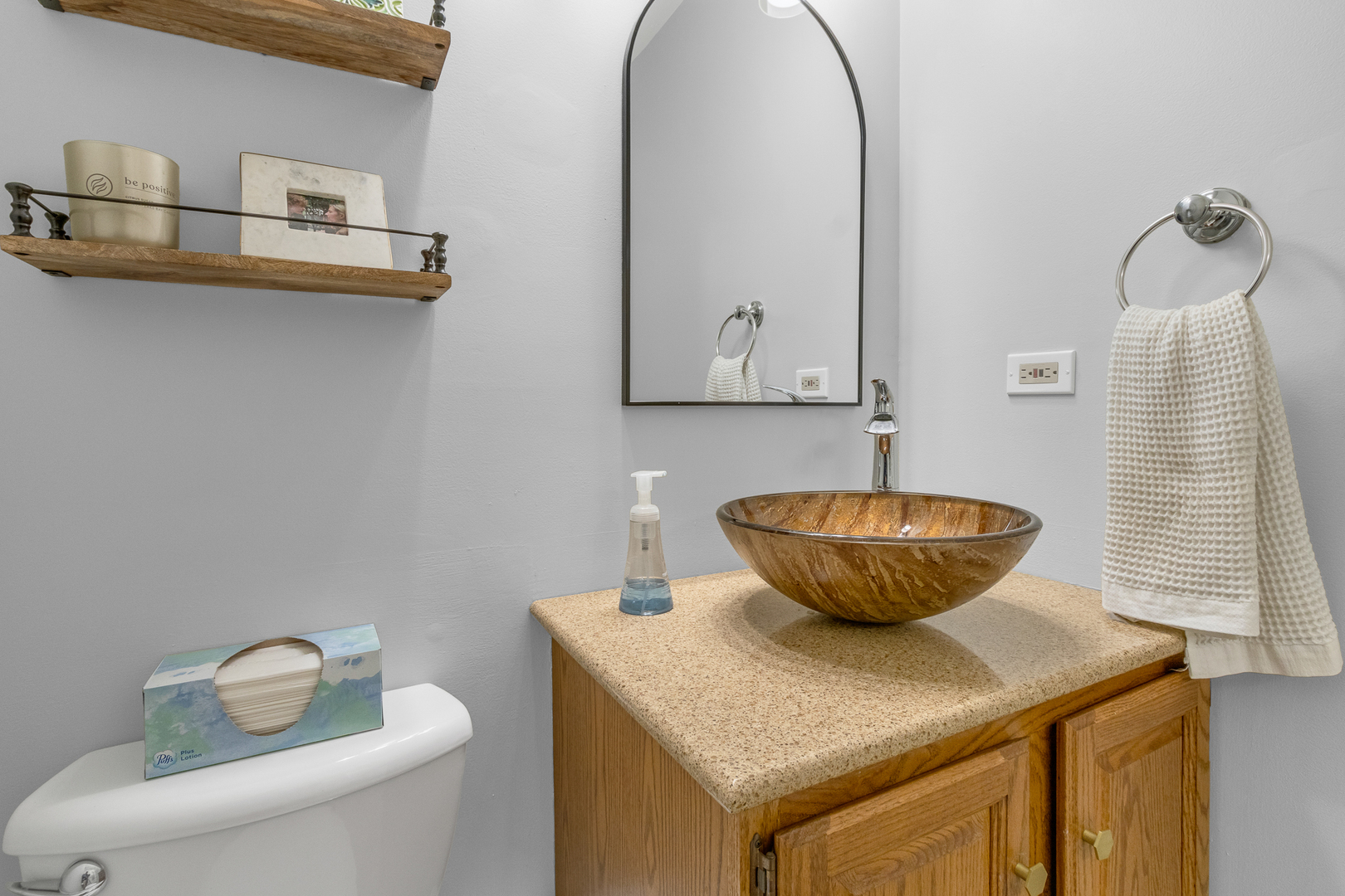 2828 Ashton Court, Westchester, IL 60154